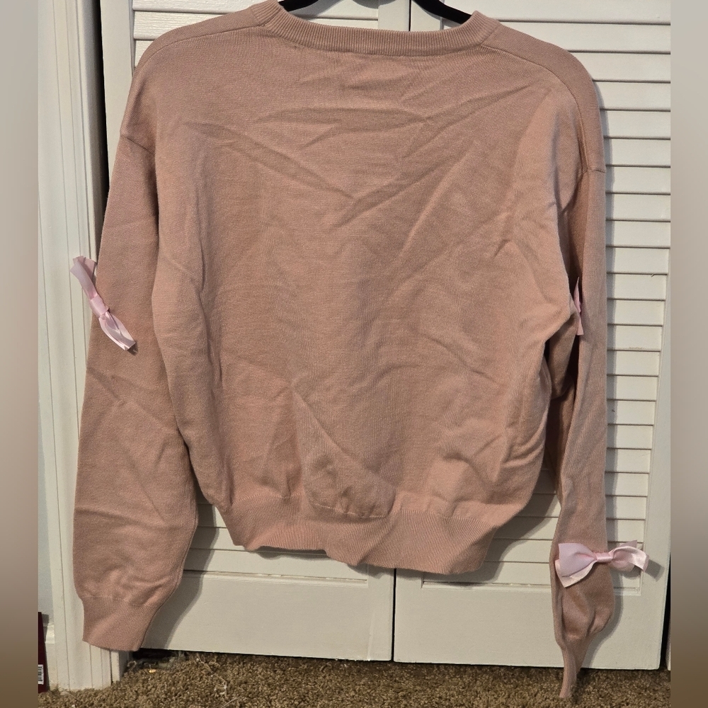 🎀 Fantastic Fawn Pink Bow Knit Sweater | Coquette Balletcore | S NWOT - Picture 2 of 5